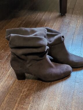 Pazzo Suede Slouchy Mid-Heel Ankle Boots - Brown